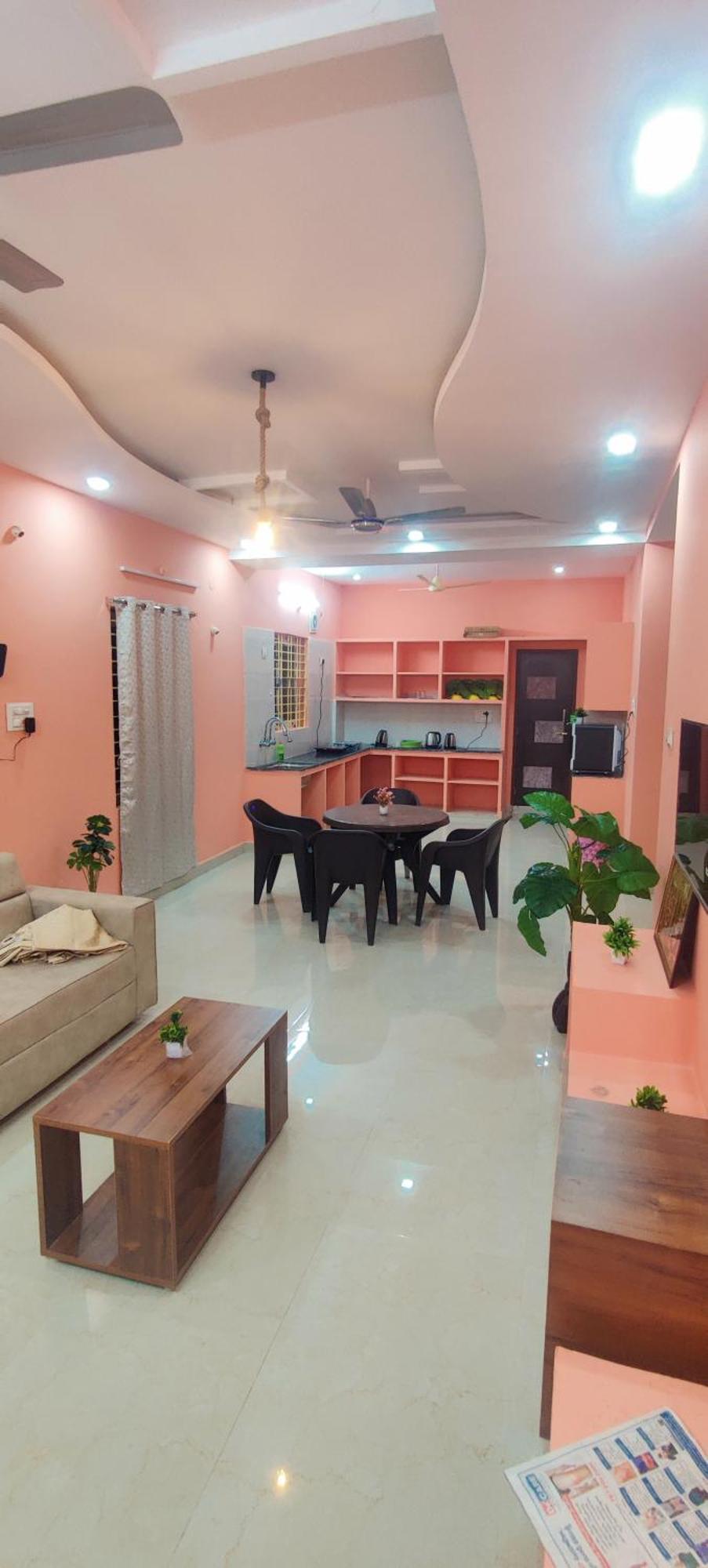 Ruhithahomestay- Ac Rooms-Free Wifi- Android Tv - Near To Alipiri- Door Service 티루파티 외부 사진